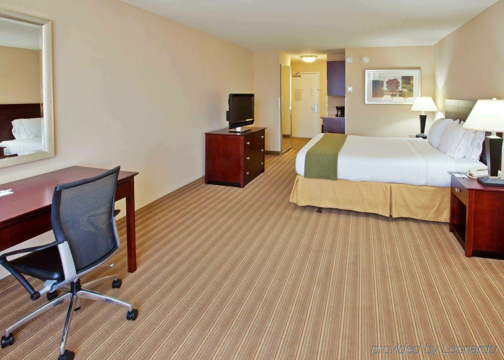 Holiday Inn Express Fresno River Park Highway 41, An Ihg Hotel Zimmer foto